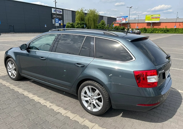 Skoda Octavia cena 82000 przebieg: 39319, rok produkcji 2019 z Warszawa małe 211